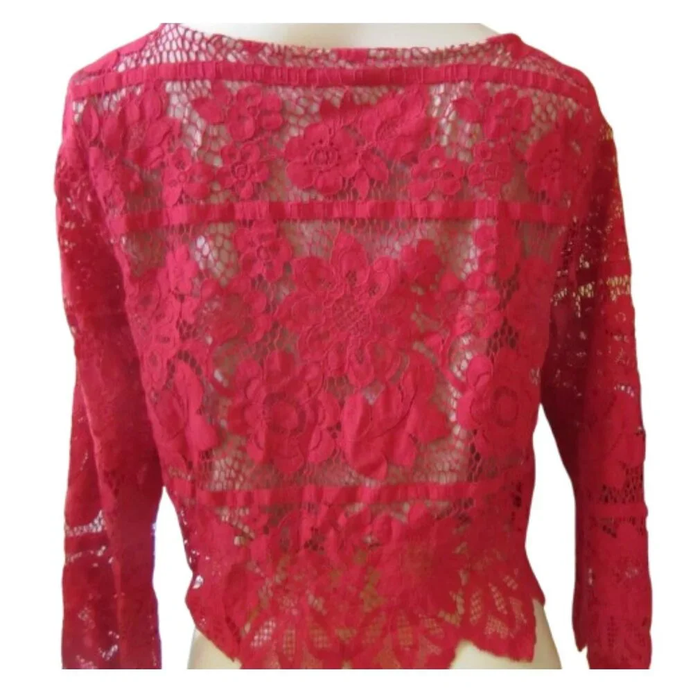 For Love and Lemons Gianna Lace Red Crop Top with Peep Hole Small